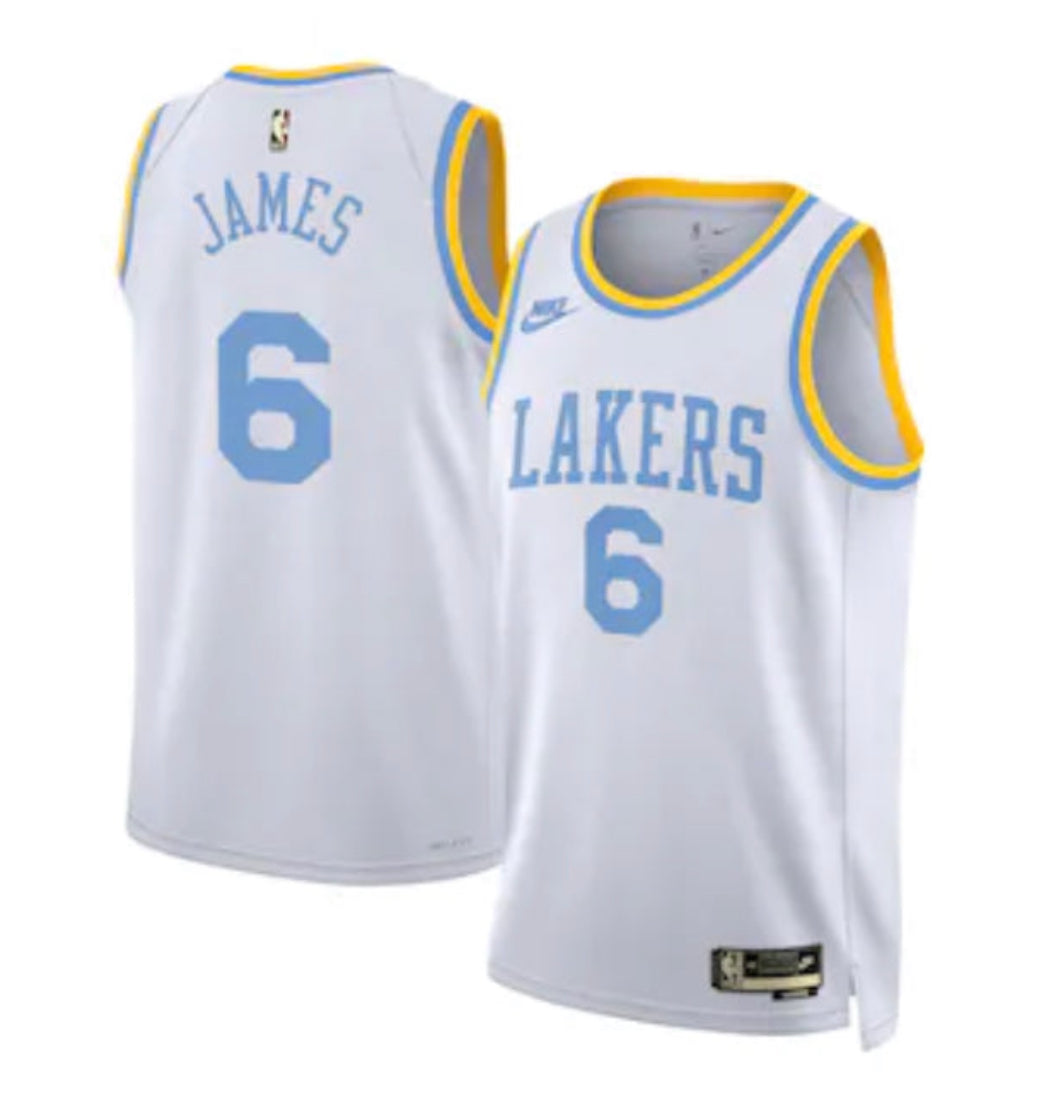 Lakers jersey youth size sold