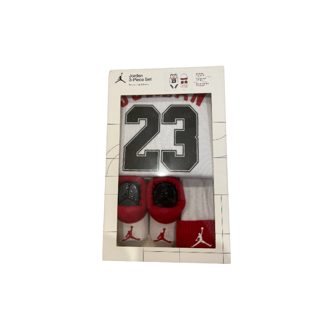 Michael Jordan 3 Piece Set-New Born-White