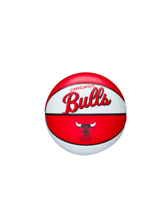 Chicago Bulls Wilson Size 3 Retro NBA Mini Basketball